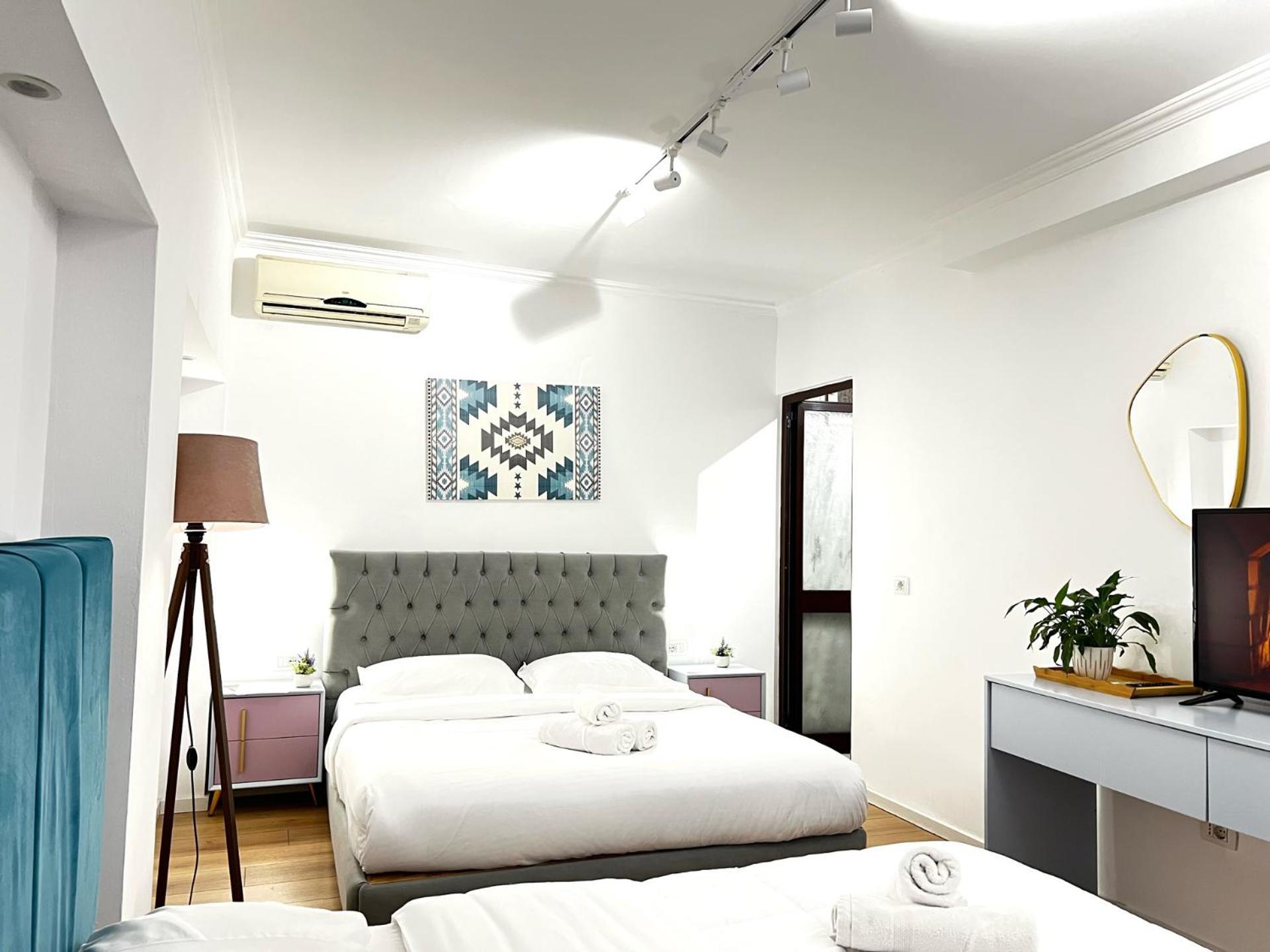 Tirana Square Hotel Zewnętrze zdjęcie