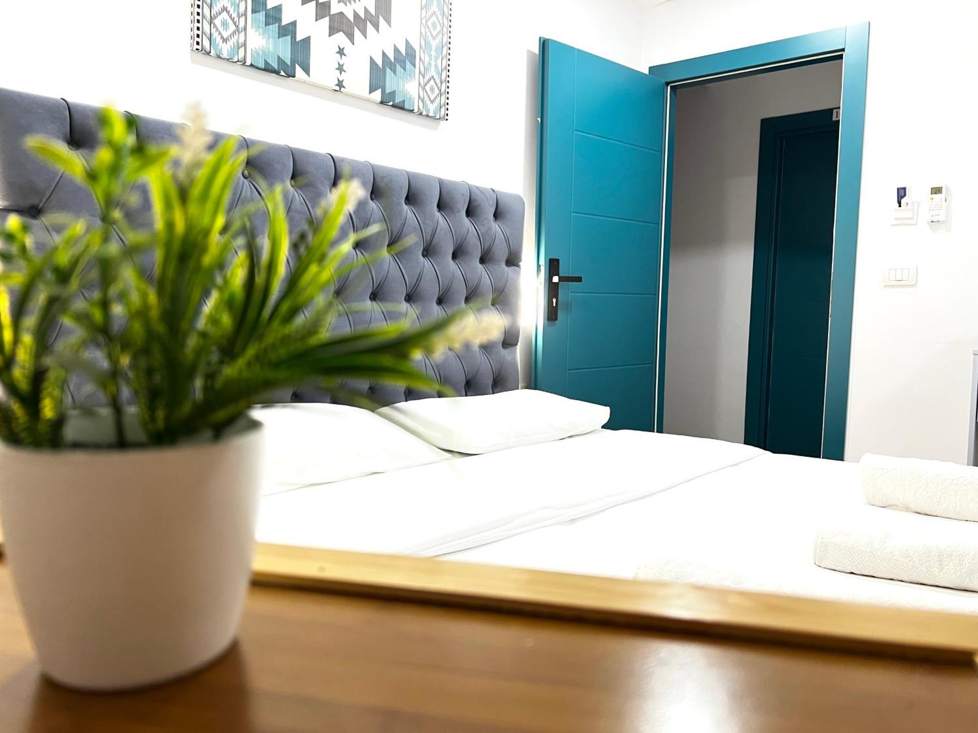 Tirana Square Hotel Zewnętrze zdjęcie